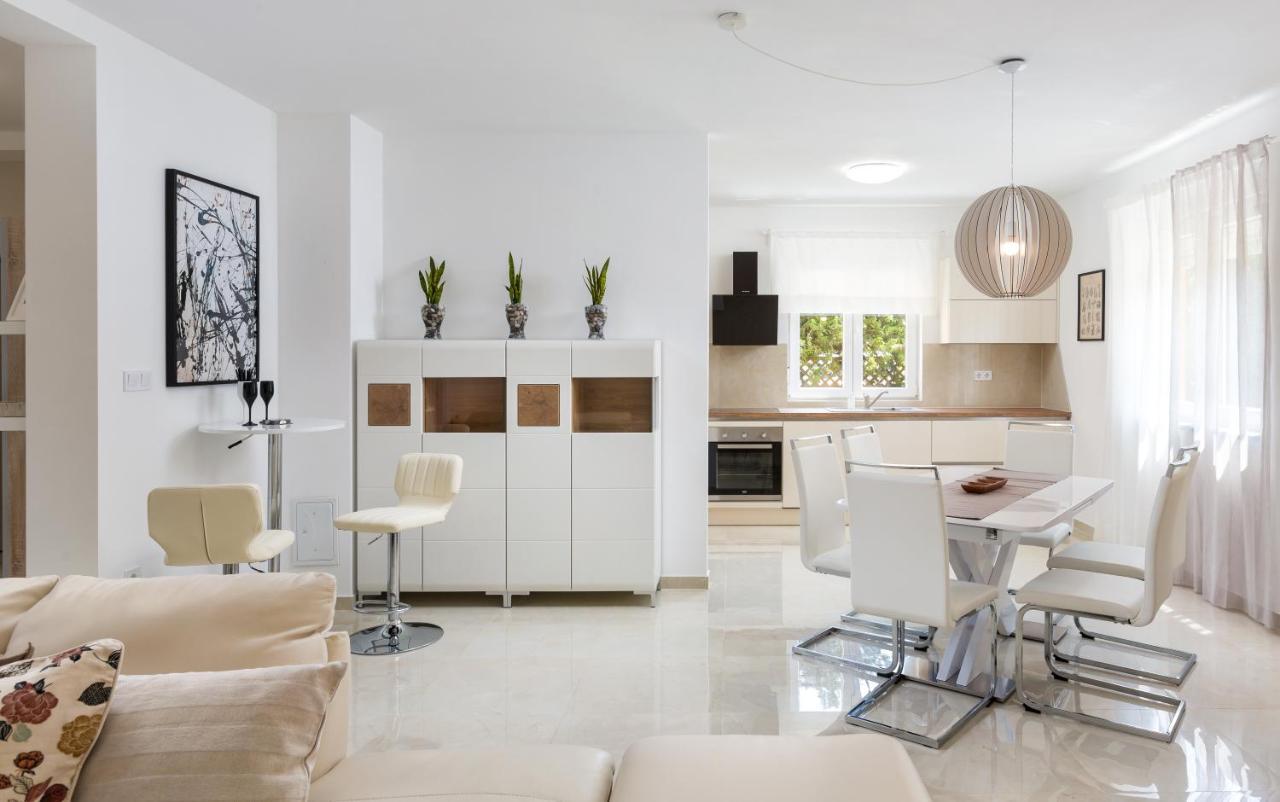 Sasa Apartment Medulin Exterior photo